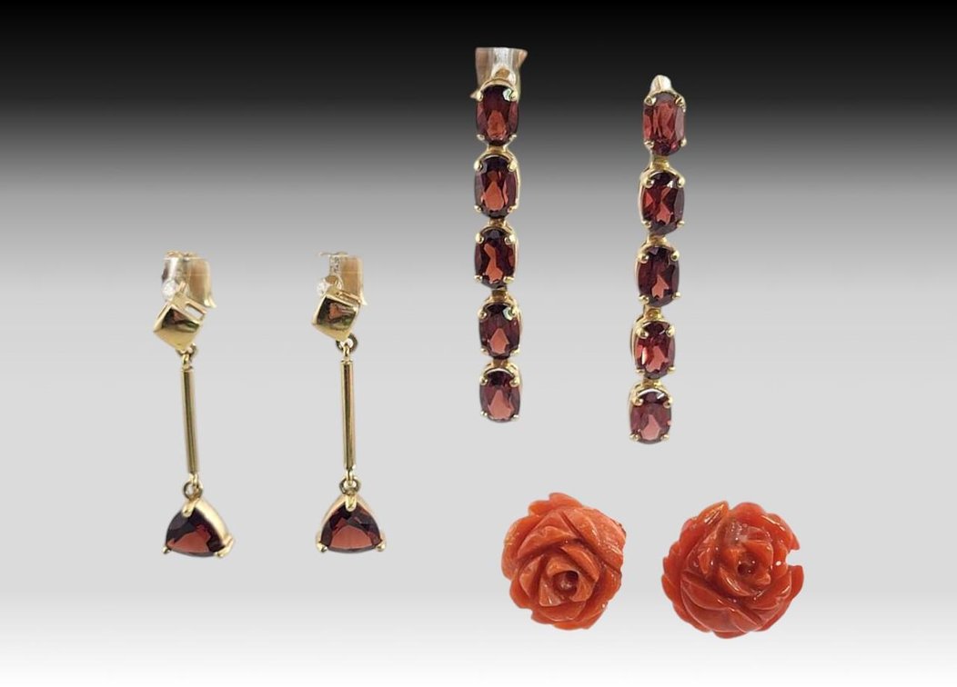 14k Gold Garnet & Red Coral Earrings
