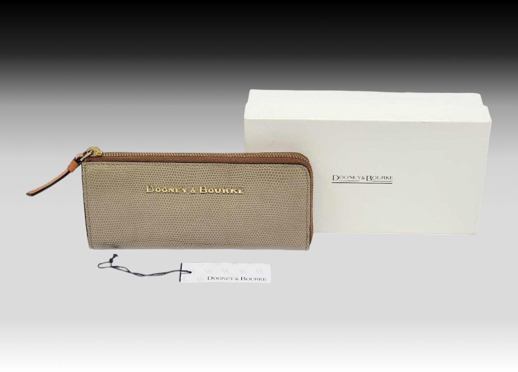Dooney & Bourke 'City' Clutch 