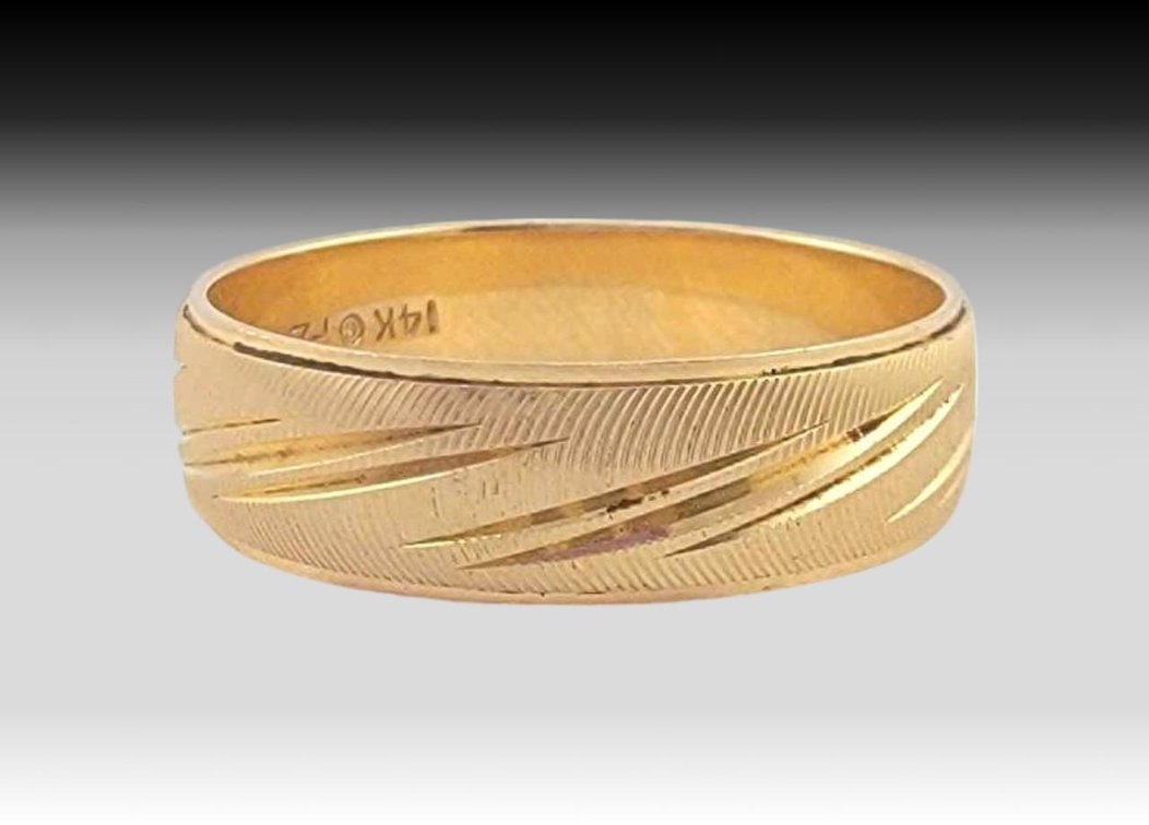 14k Yellow Gold Band