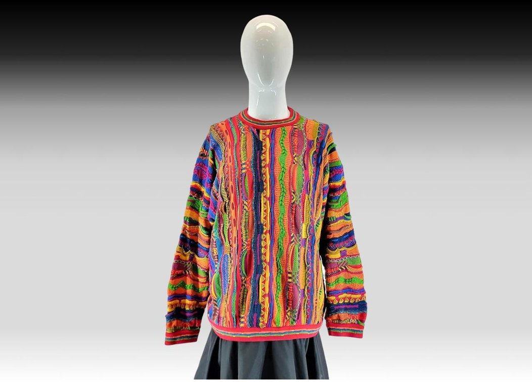 Coogi Men's Knit Sweater - size XL