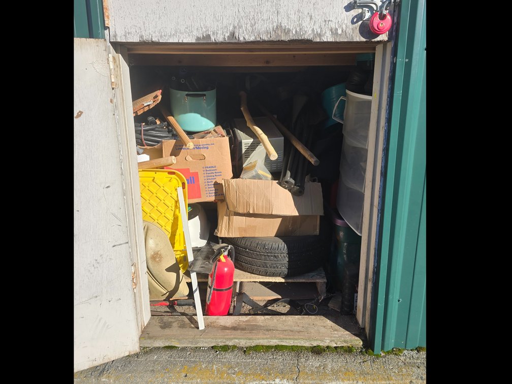 5' x 5' x 4' Storage Unit O24B
