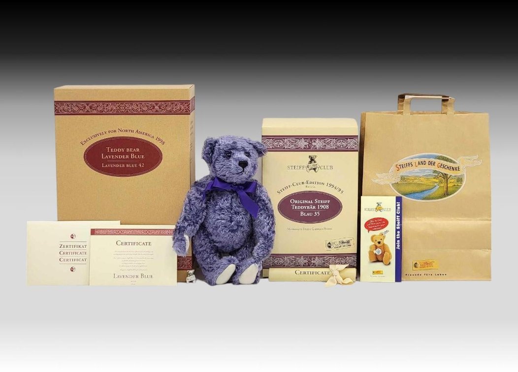 Original Steiff Club Member "Lavender Blue" Teddybär w/ COA & Member Lapel Pin  