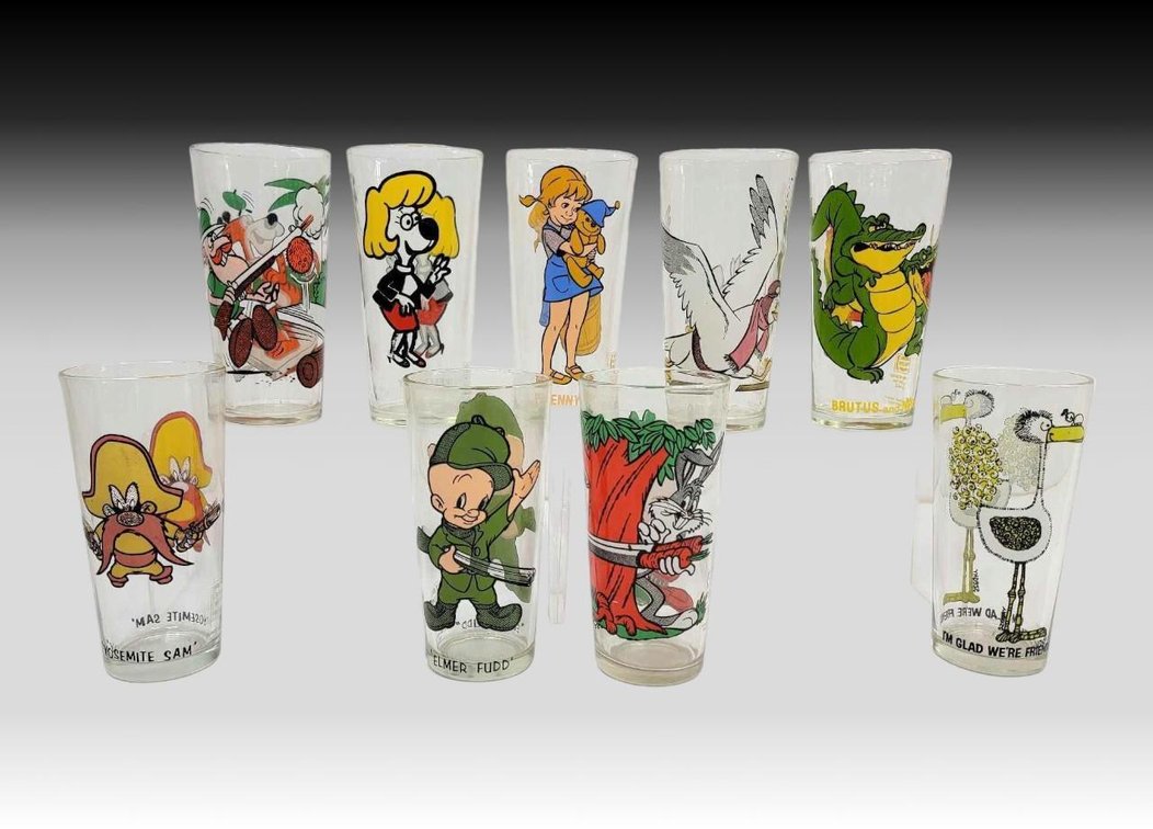 9x Pepsi Collector Series Glasses 