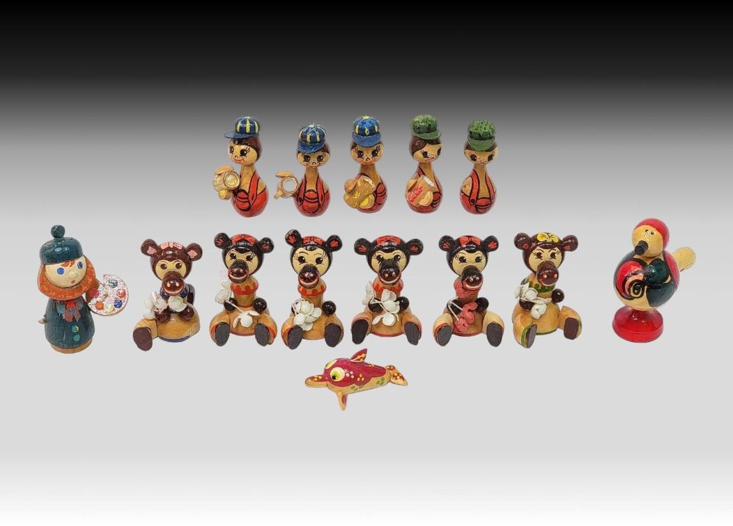 14x Carved & Painted Russian Figurines