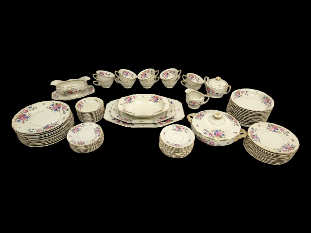 Heinrich Fine China Set