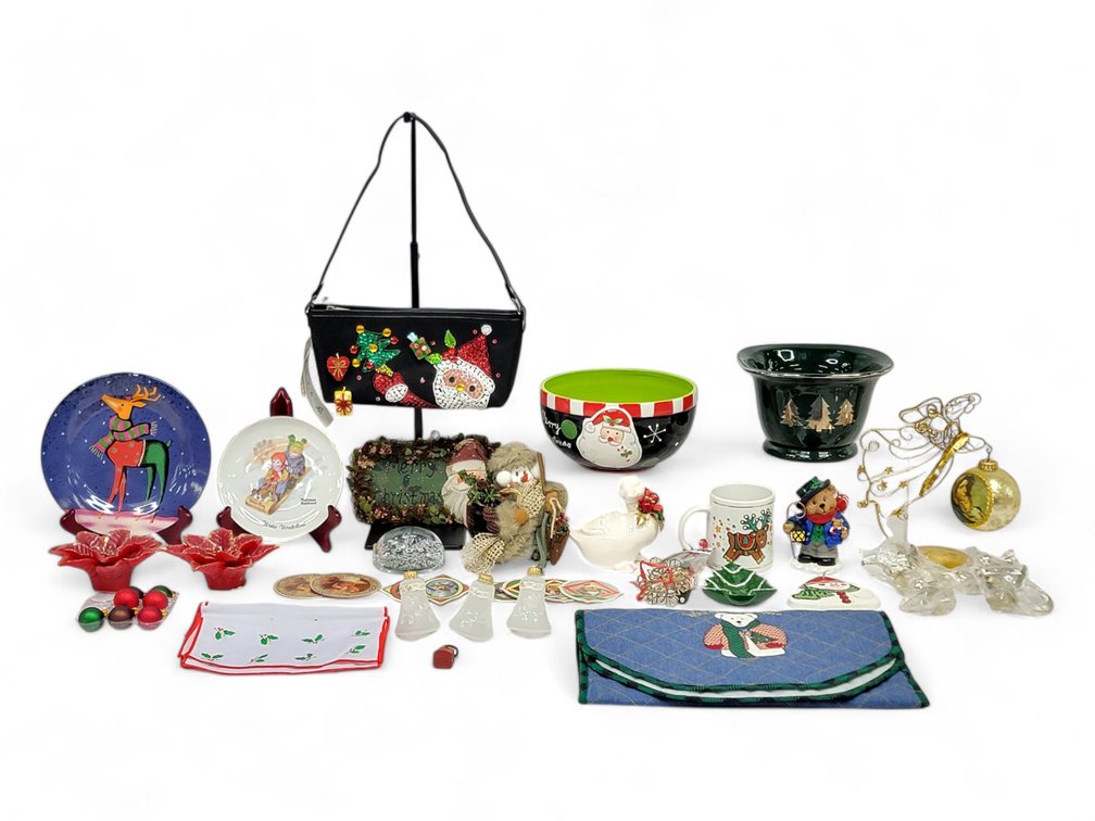 Just-B Christmas Clutch, Collector's Plates, Ornaments, Bowls, Plaques & More