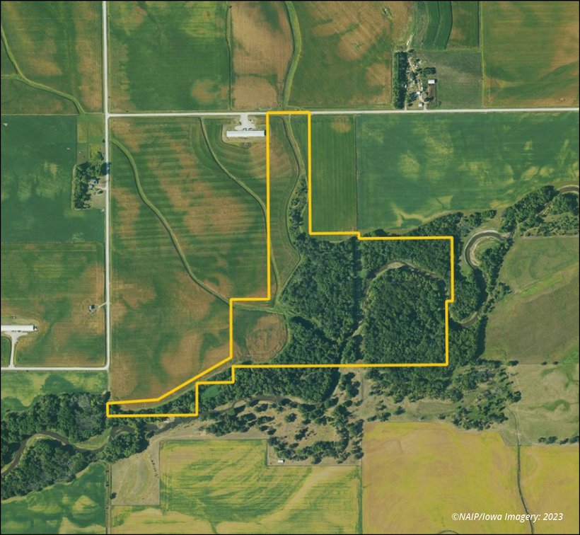 Image for Closed - Benton Co., IA - 82.05 Ac., m/l (050-1396-02)