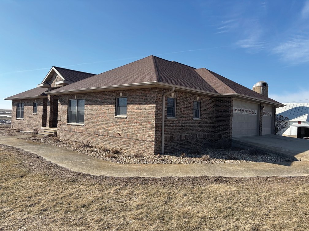 Image for Closed - Delaware Co., IA - 113.14 Ac., m/l (010-3246-04)