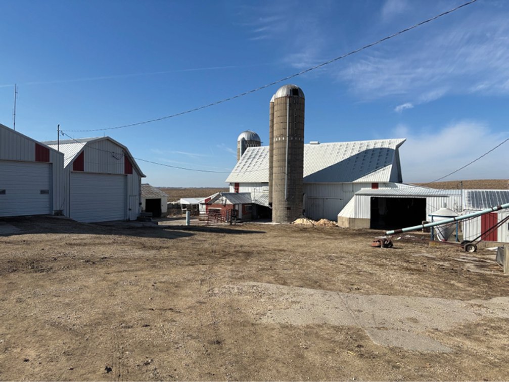 Image for Closed - Delaware Co., IA - 113.14 Ac., m/l (010-3246-04)