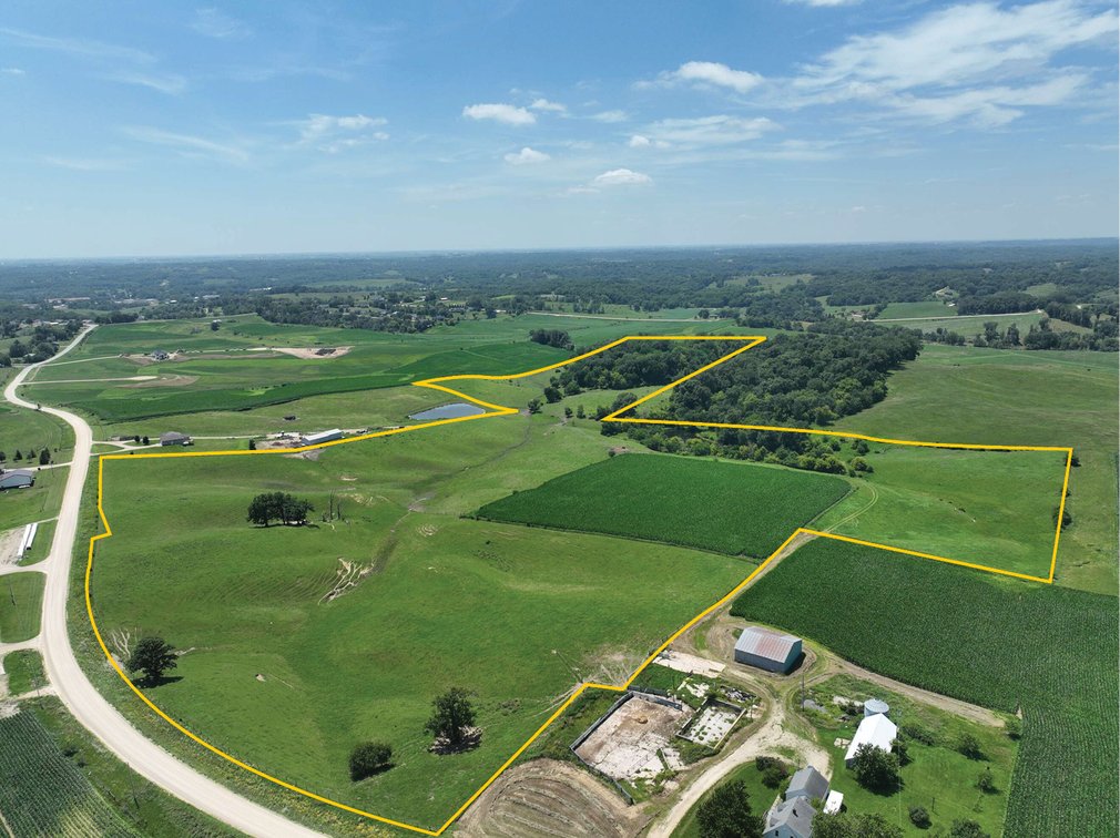 Image for Jones Co., IA - 66.95 Ac., m/l (010-3179-02)