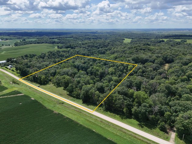 Image for Sale Pending - Dubuque Co., IA - 10.00 Ac., m/l (010-3319-01)