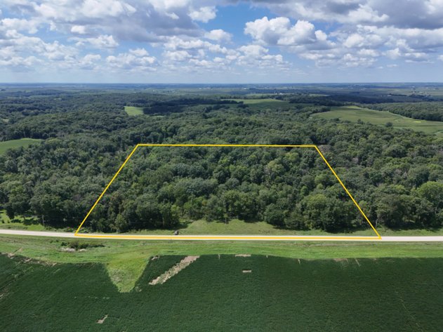 Image for Sale Pending - Dubuque Co., IA - 10.00 Ac., m/l (010-3319-01)