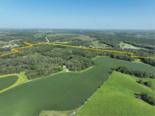 Image for Washington Co., IA - 157.69 Ac., m/l (180-0247-03)