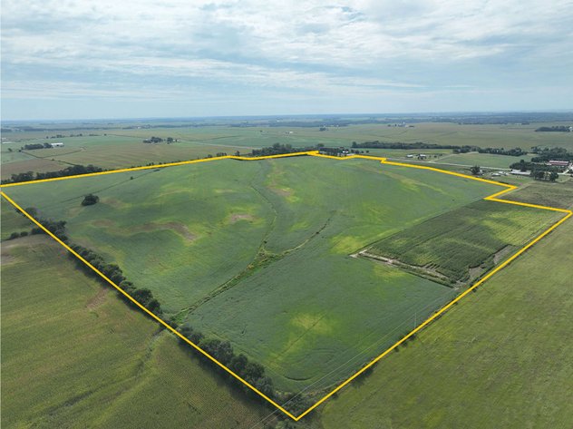 Image for Benton Co., IA - 127.44 Ac., m/l (010-3365-01)