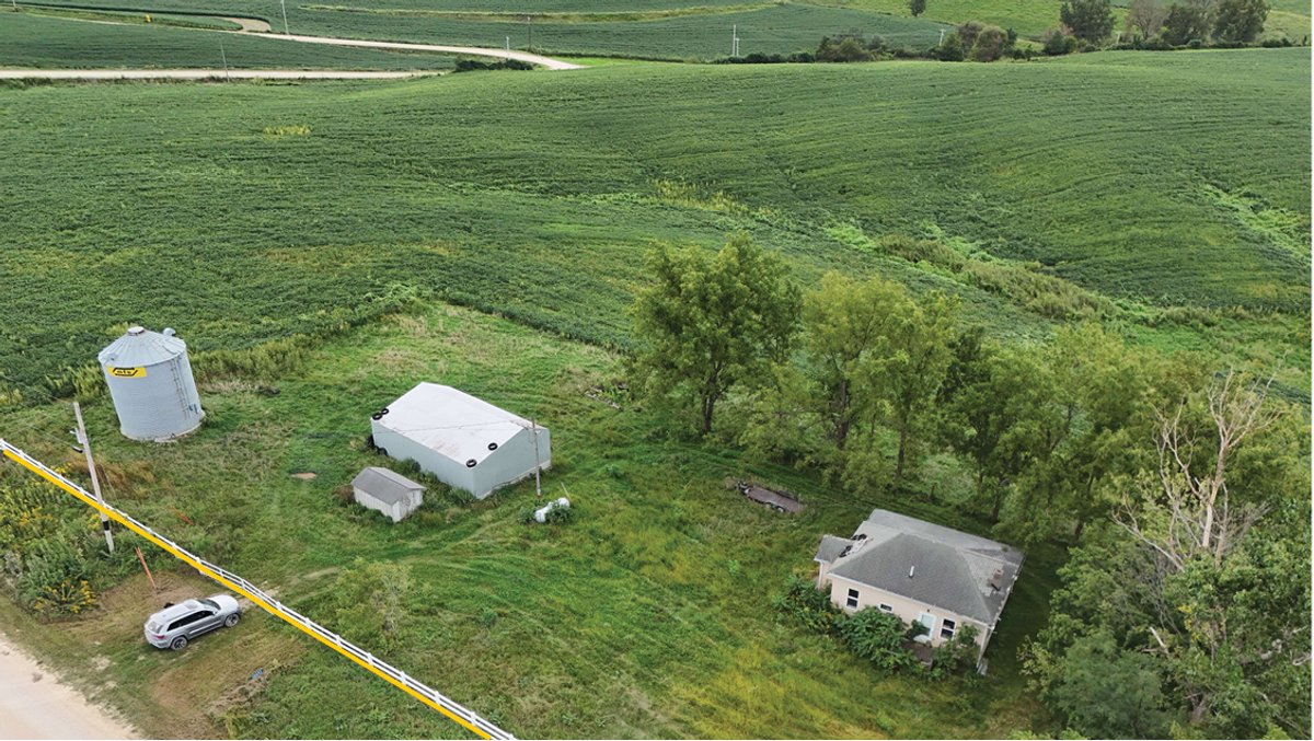 Image for Jones Co., IA - 74.64 Ac., m/l (010-3331-02)