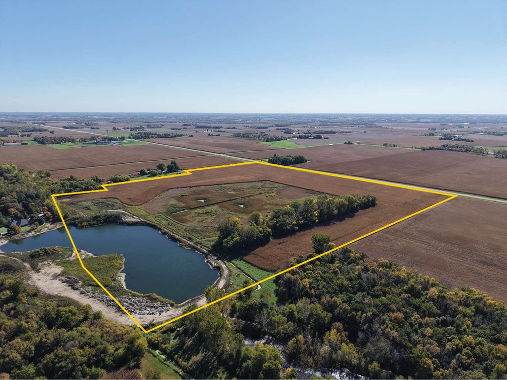 Image for Carver Co., MN - 84.95 Ac., m/l (190-0351-01)