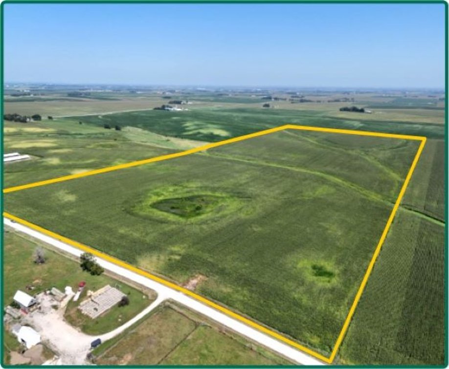 Image for Closed - Black Hawk Co., IA - 88.57 Ac., m/l (050-1339-01)