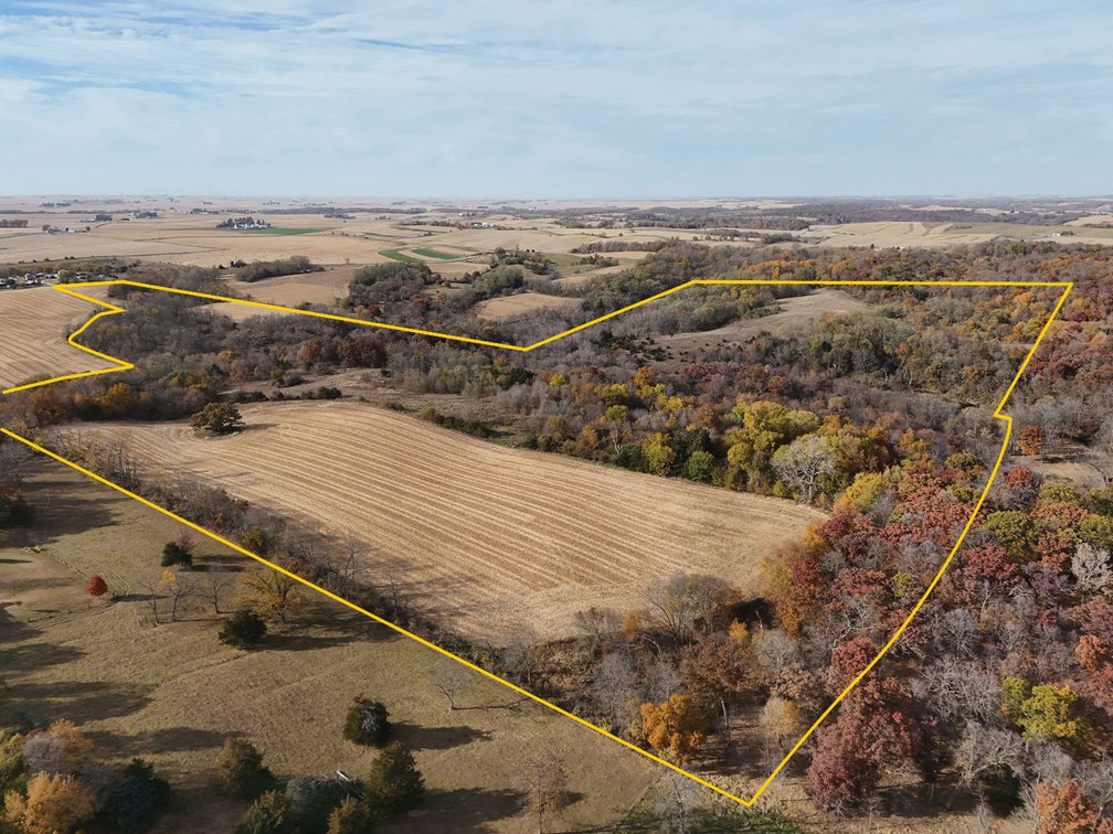 Image for Closed - Jones Co., IA - 120.44 Ac., m/l (010-2907-01)