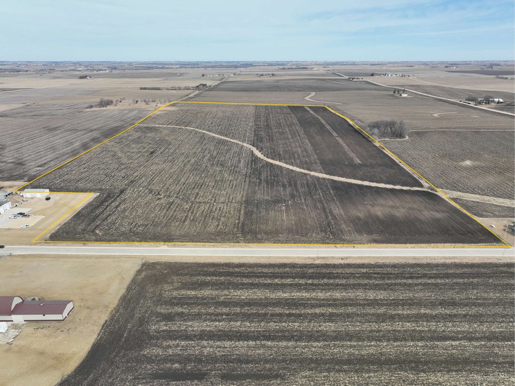 Image for Closed - Delaware Co., IA - 77.20 Ac., m/l (010-2869-01)