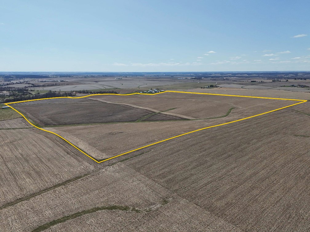 Image for Closed - Benton Co., IA - 150.68 Ac., m/l (010-3043-01)