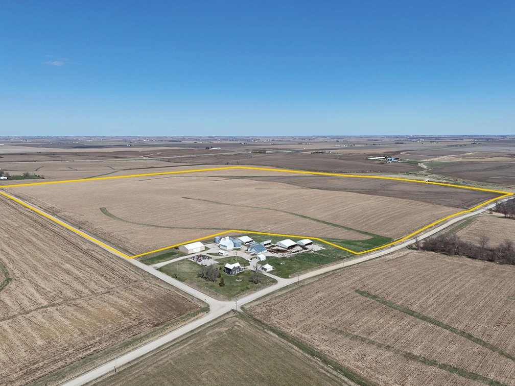 Image for Closed - Benton Co., IA - 150.68 Ac., m/l (010-3043-01)