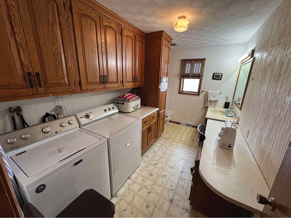 Image for Closed - Delaware Co., IA - 3.05 Ac., m/l (010-2814-04)