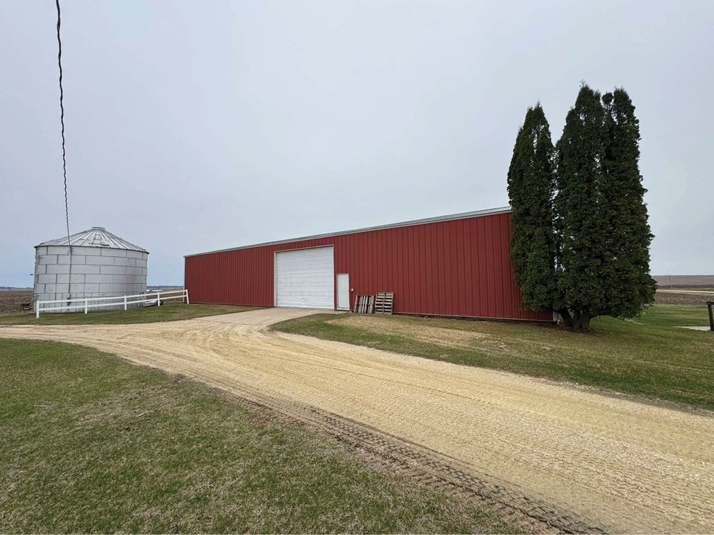 Image for Closed - Delaware Co., IA - 3.05 Ac., m/l (010-2814-04)