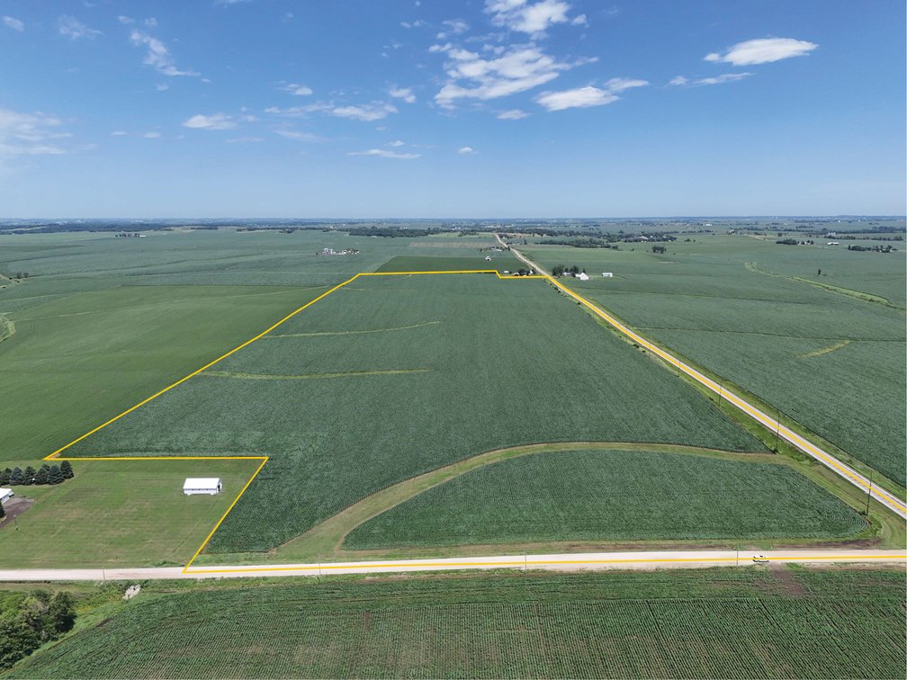 Image for Closed - Linn Co., IA - 115.89 Ac., m/l (010-3050-01)