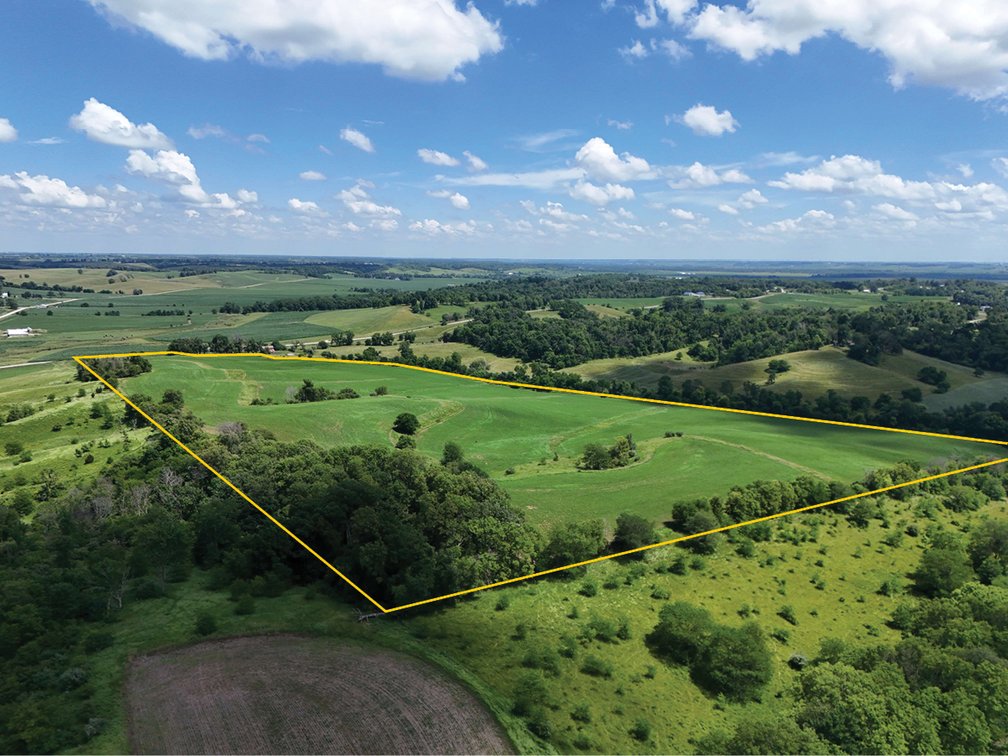 Image for Closed - Benton Co., IA - 61.15 Ac., m/l (010-3056-02)