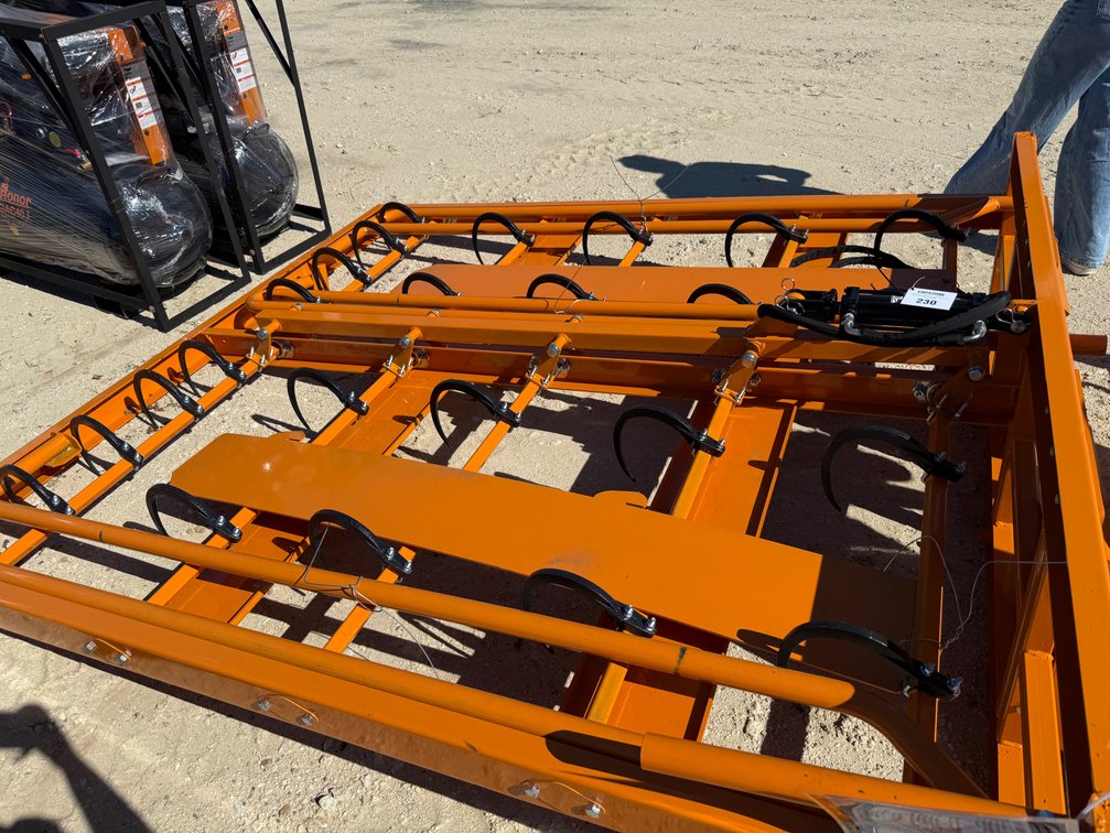 2026 Landhonor Skid Steer Hay Accumulator Grapple