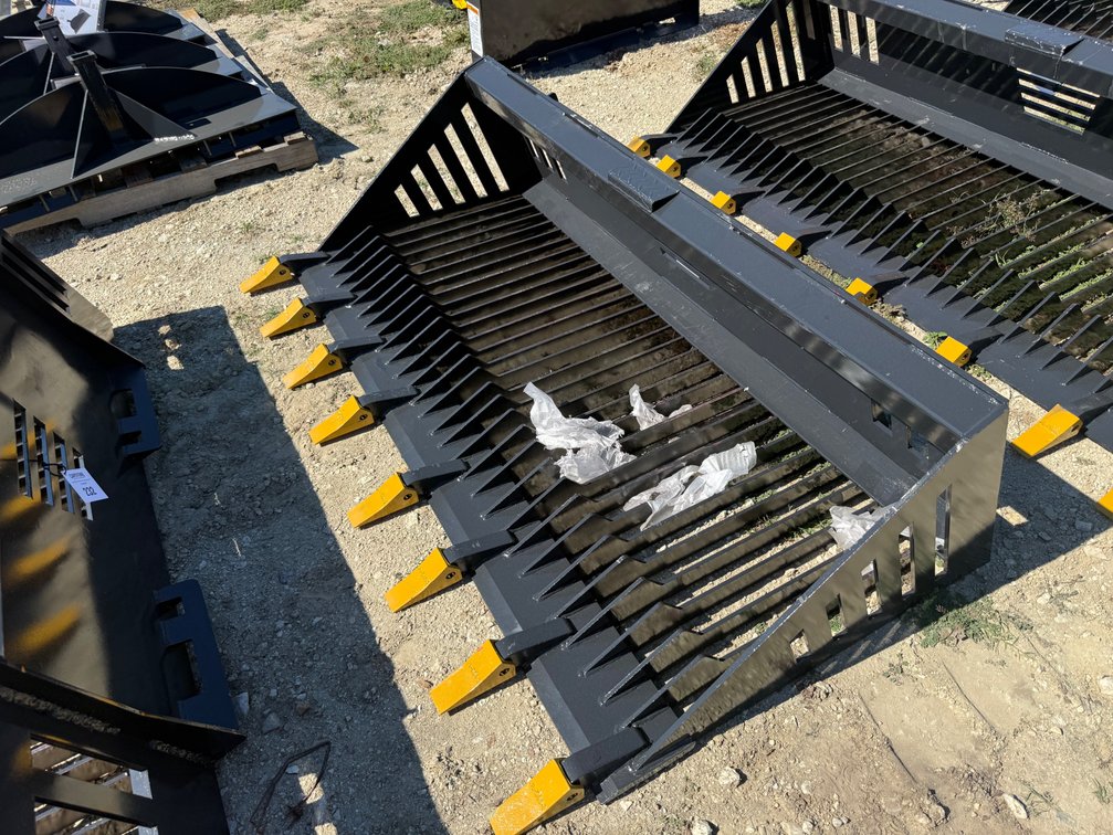 2026 Landhonor Skid Steer 78" Rock Bucket