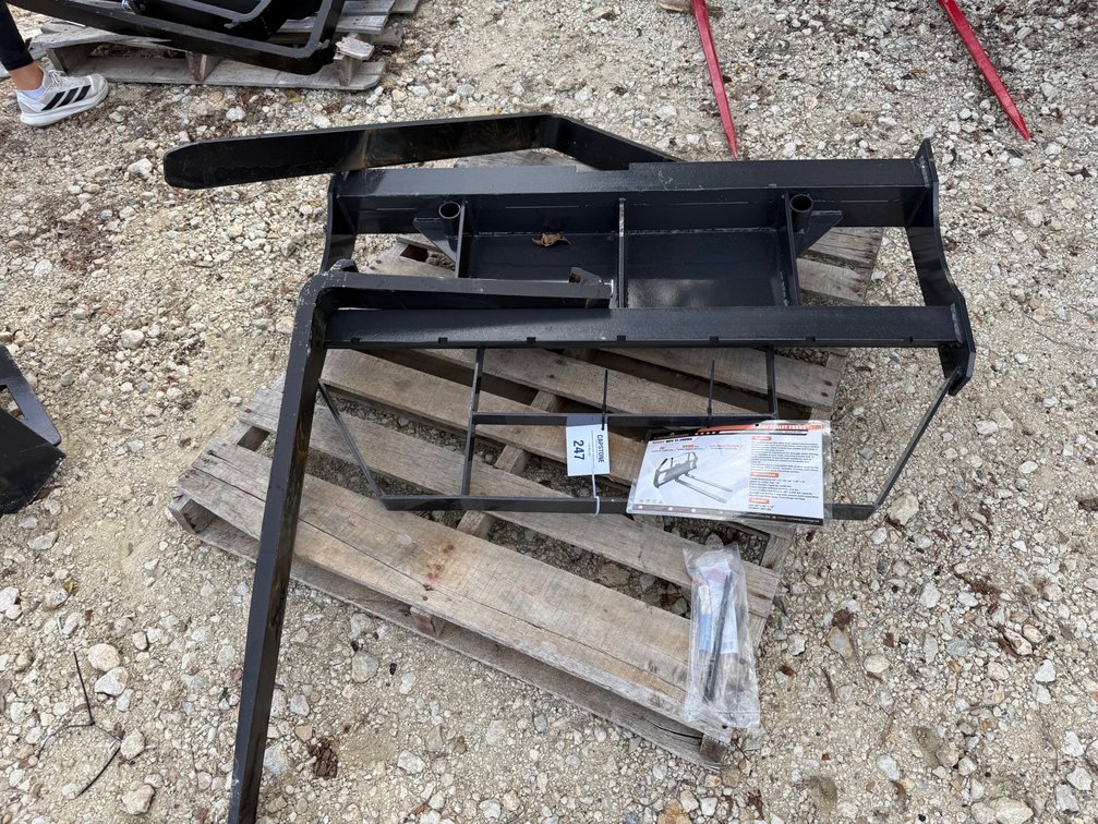 2026 Landhonor Mini Skid Steer Pallet Forks & Frame