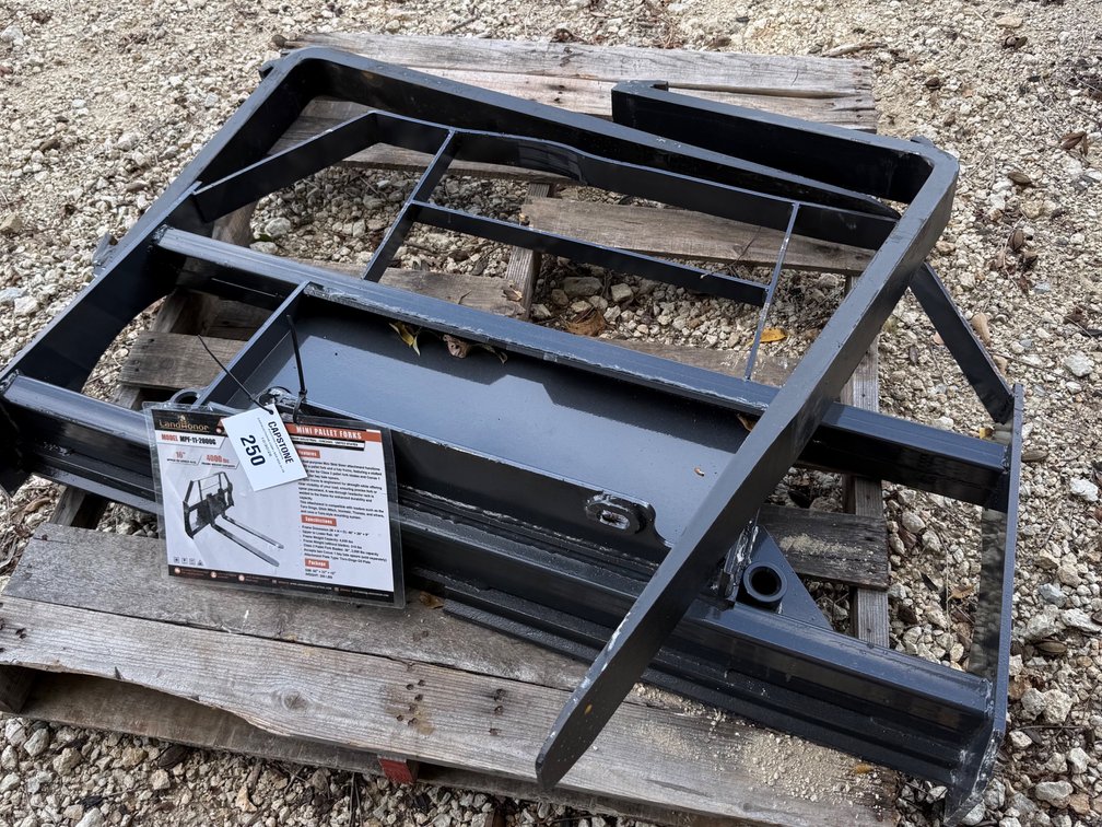 2026 Landhonor Mini Skid Steer Pallet Forks & Frame