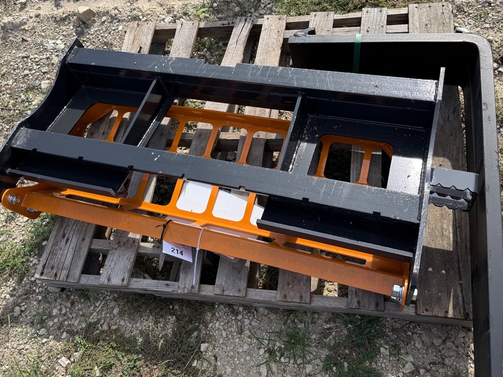 2026 Landhonor Skid Steer 42" Pallet Forks