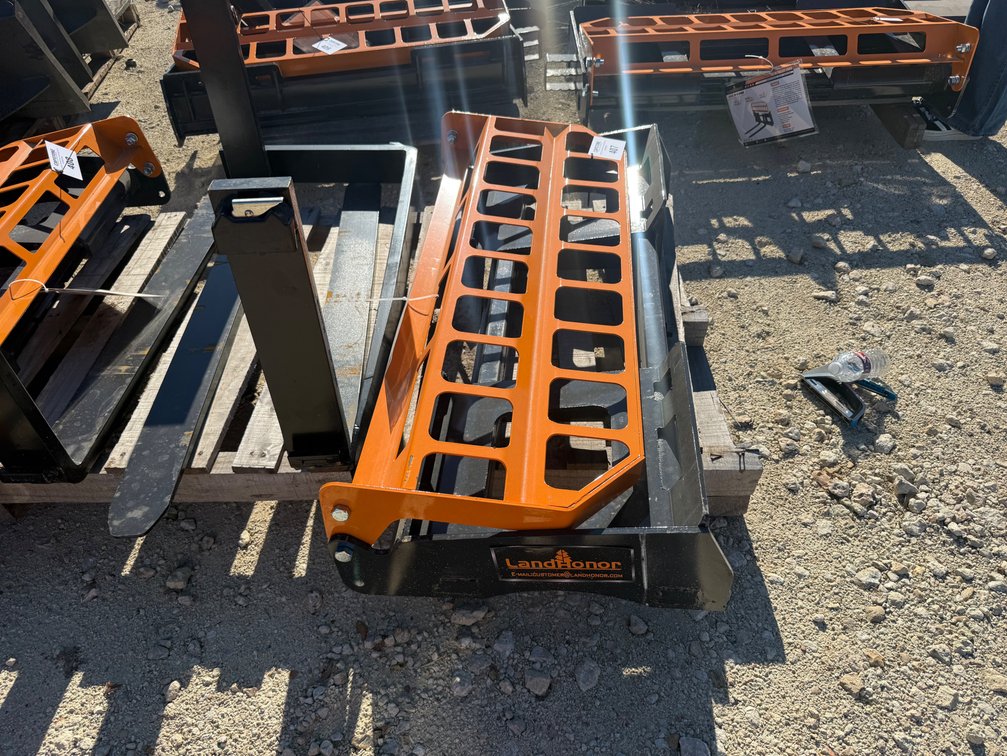 Landhonor 42" Skid Steer Pallet Fork