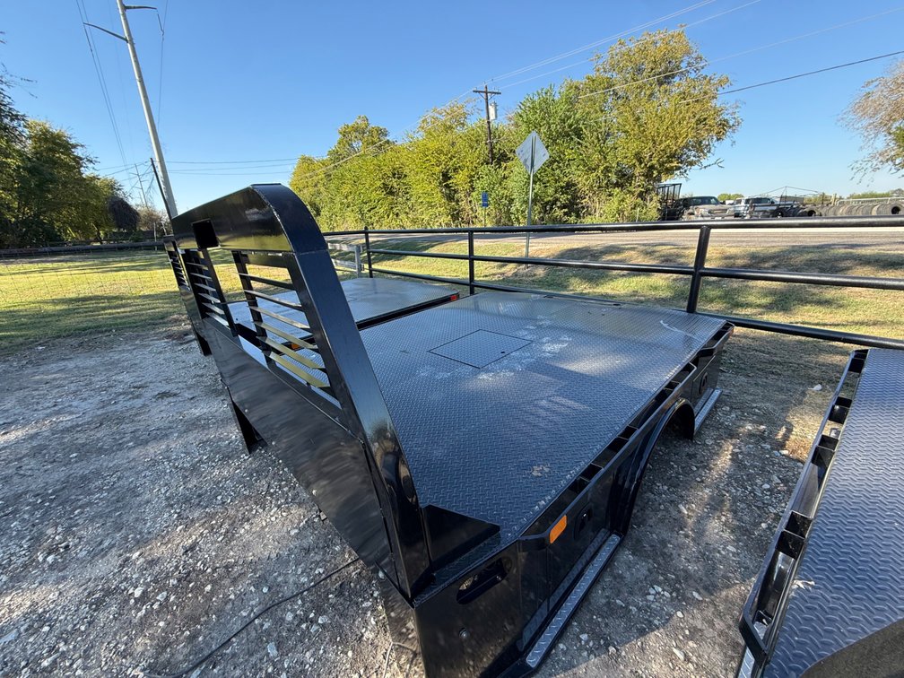 8G-S 9'4" Cab & Chassis Dual Wheel Bedrock Truck Bed