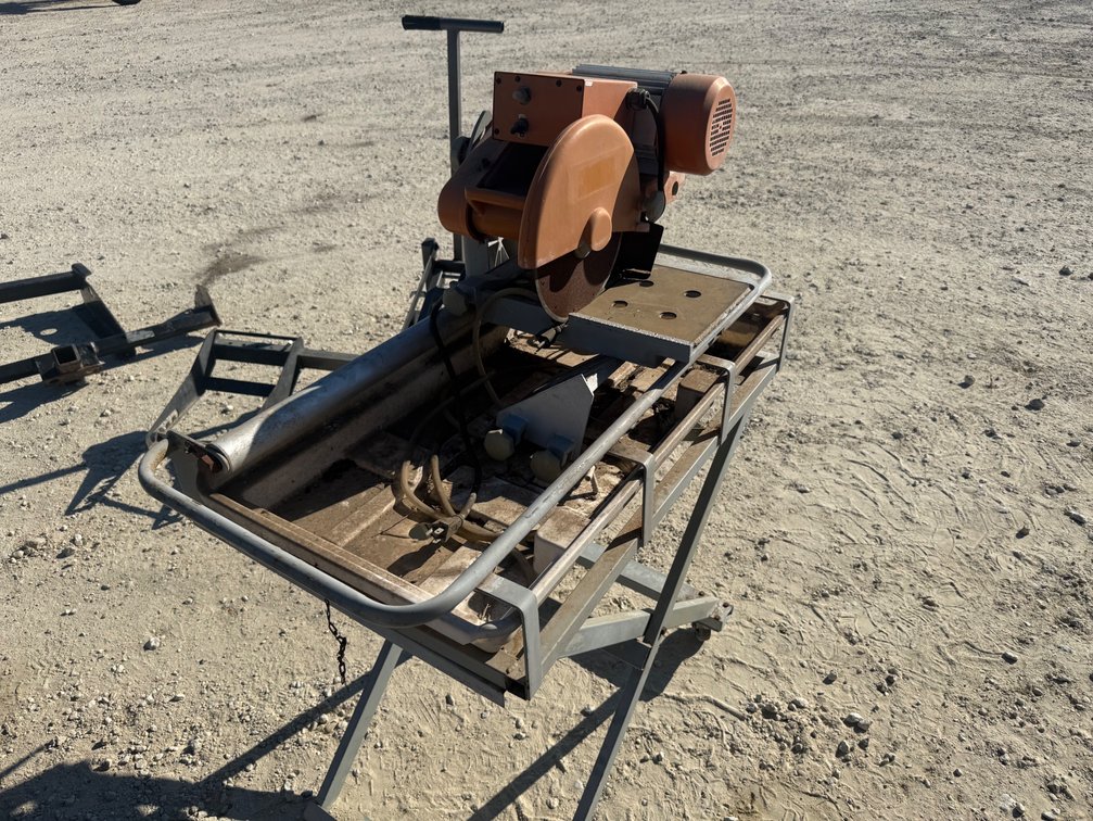 Wood Saw