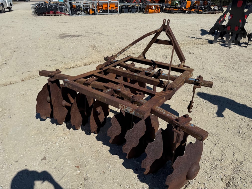 6' Disk Plow w/ Missing Gang