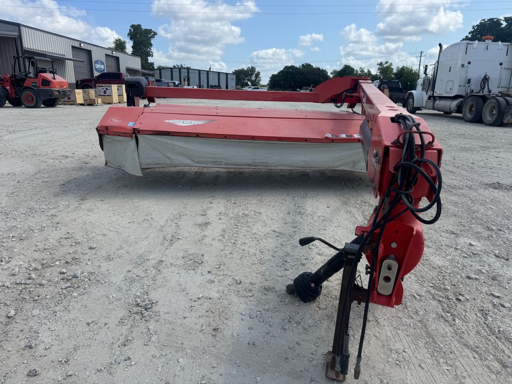 Kuhn GMD 4050 TL Hay Cutter