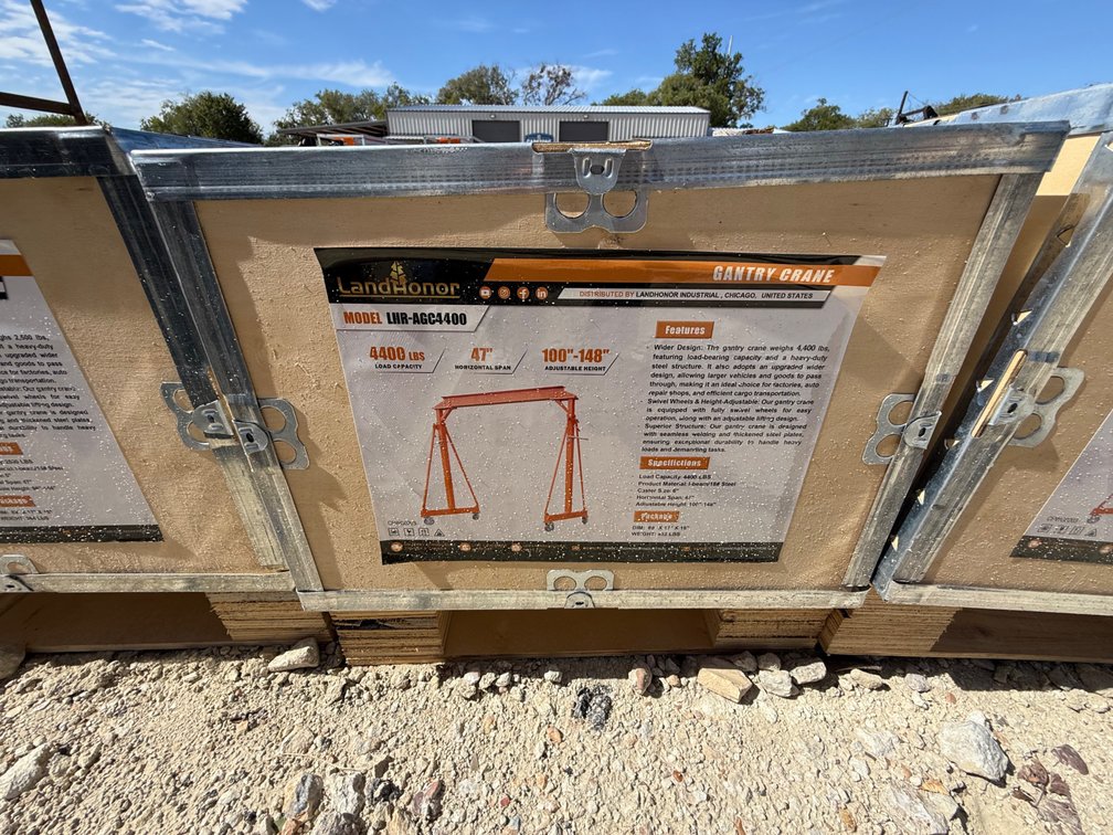 Landhonor 4400lbs Gantry Crane