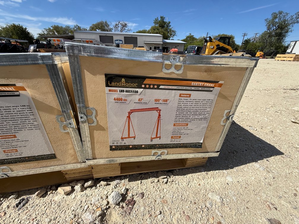 Landhonor 4400lbs Gantry Crane