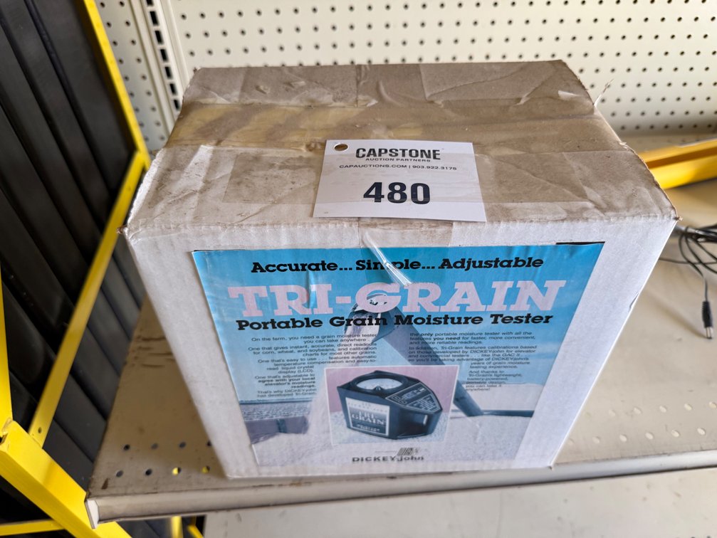 Dickey-John Tri-Grain Portable Grain Moisture Tester in Original Box