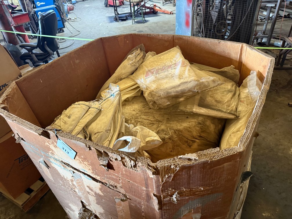 Tapco Inc Industrial Nylon Elevator Buckets Pallet Lot