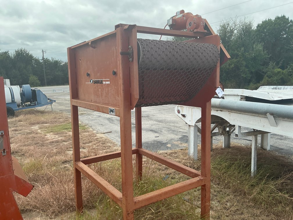 Savage Agricultural Stick Remover Pecan Pre-Cleaner Sorting Machine