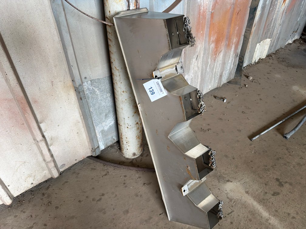 Stainless Steel Multi Outlet Chute Industrial Dispenser Hopper