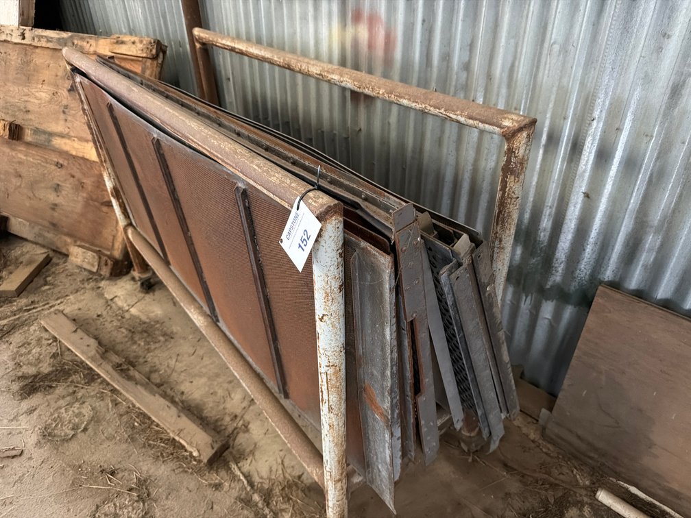 Sizing Screens with Pipe Storage Rack