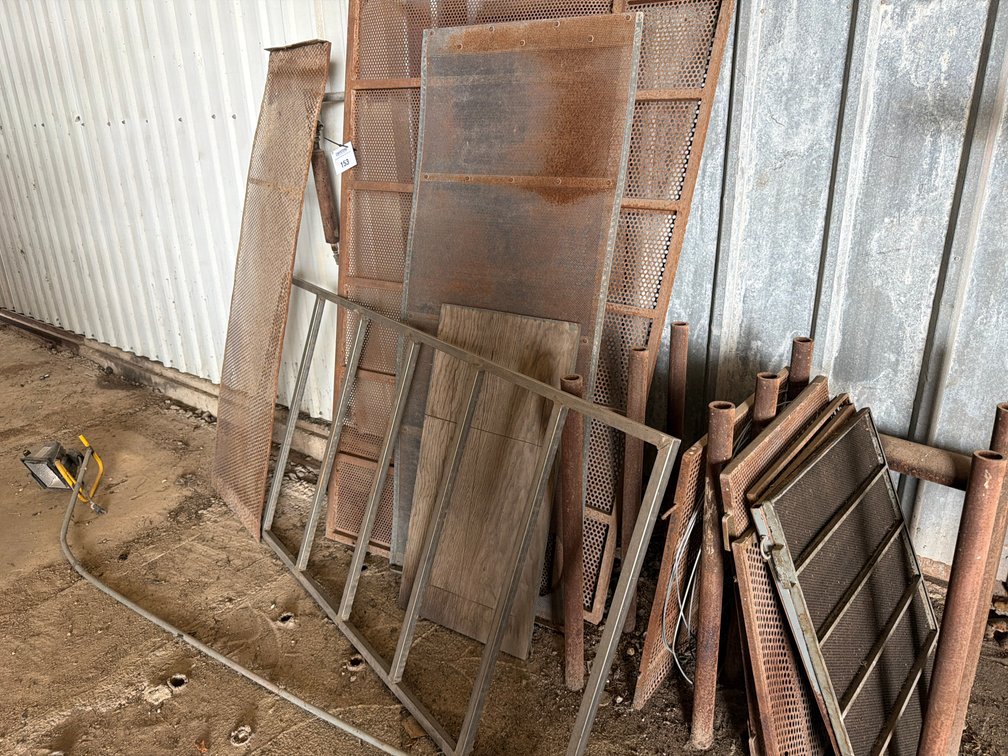 Assorted Sizing Screens