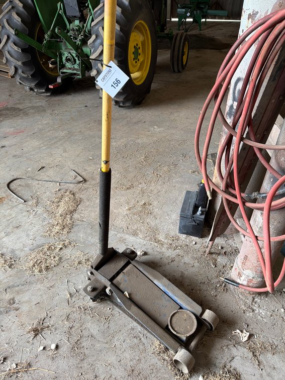 NAPA Professional Heavy Duty Hydraulic Service Floor Jack