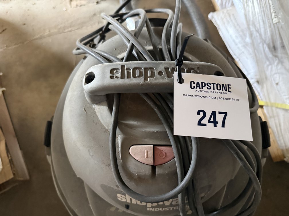 Shop-Vac Industrial 6.5 Peak HP Wet Dry Vacuum