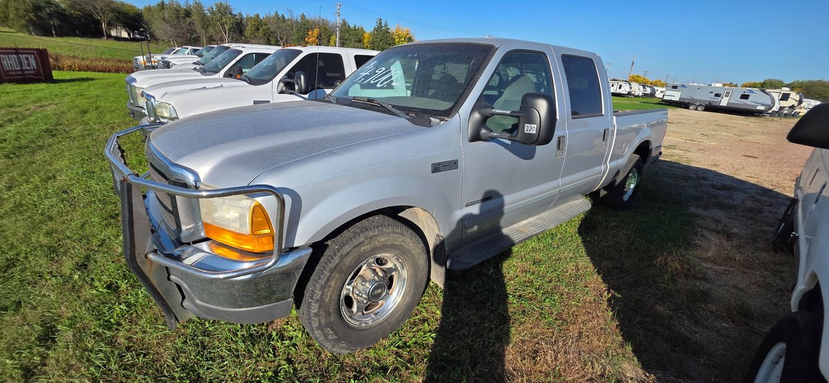 2001 Ford F250 pickup, 7.3Ltr diesel motor, 343,759 miles #1EA21460